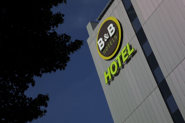 Hotel B-B PARIS PORTE DES LILAS